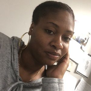 Meet your Posher, Lanika